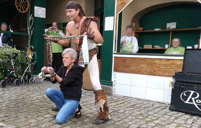 Dschungelshow mit Robby