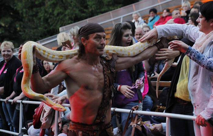 Dschungelshow mit Feuershow in Greiz zum Kindertag